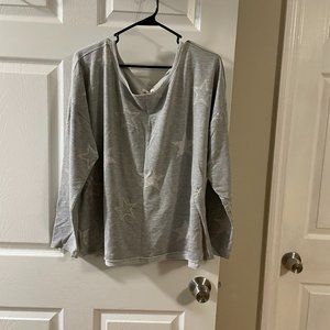 Women's light weight grey top. Maurice's